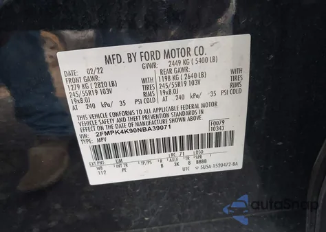 2022 Ford Edge Titanium z USA, uszkodzony, nr VIN 2FMPK4K90NBA39071